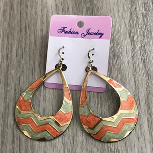 Fashion Earrings - Chevron Pattern Teardrops